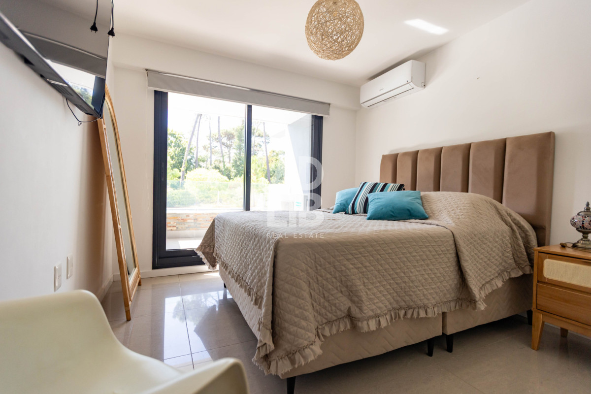 Apartamento ID.779 - Apto de 2 dorm y 2 baños en Edificio Tiziano