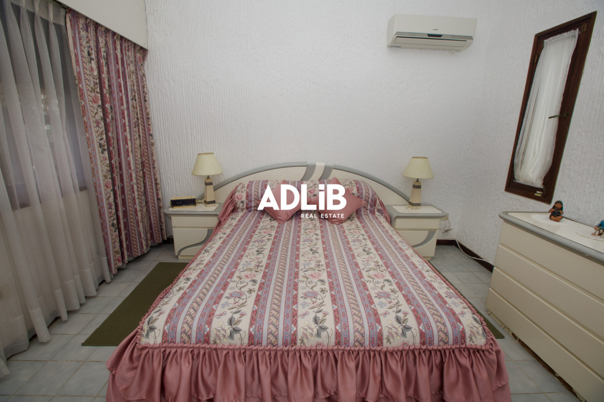 Casa ID.797 - Alquiler comercial 5 dorm y 5 baños. Zona Shopping Punta