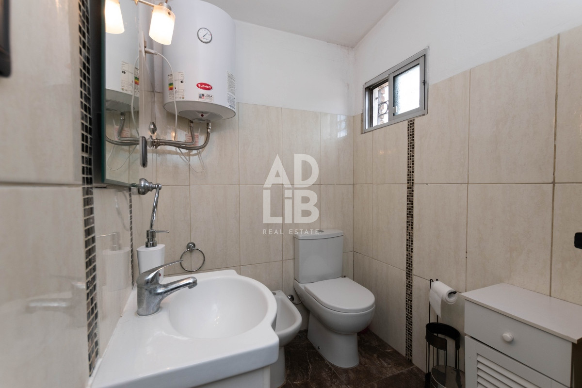 Casa ID.137 - VENTA CASA TRES DORMITORIOS FLOR DE MAROÑAS CON RENTA