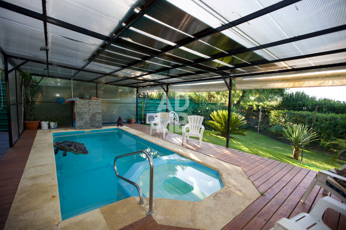 Casa ID.508 - Casa de 3 dormitorios en venta en Pinares. Oportunidad de financiación 40%