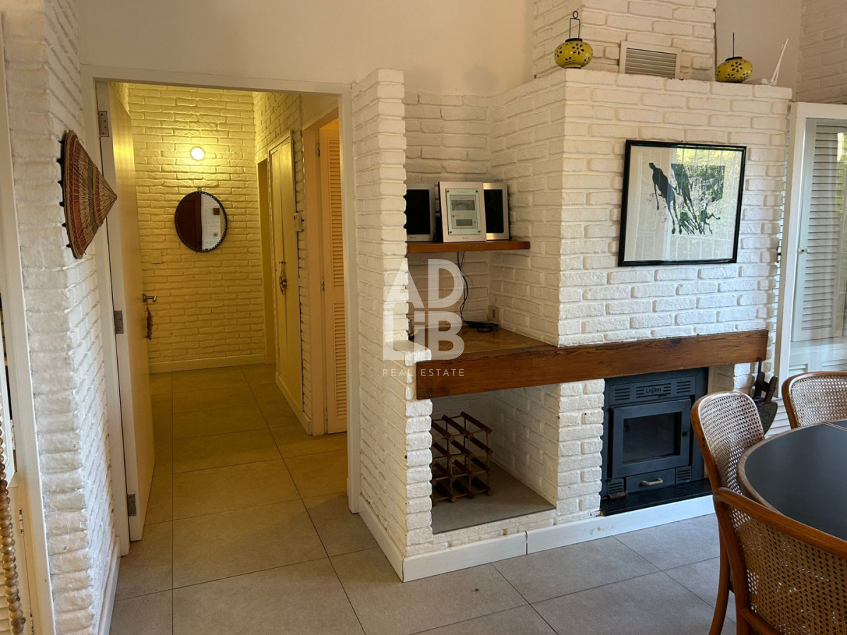 Casa ID.778 - Alquiler anual en San Rafael casa de 3 dorm + dependencia