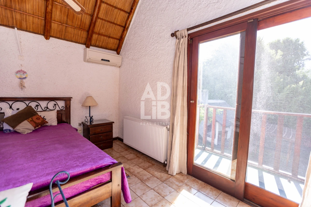 Casa ID.746 - Casa quincho de 3 dorm y 3 baños en alquiler anual en Pinares a 250 mts del mar