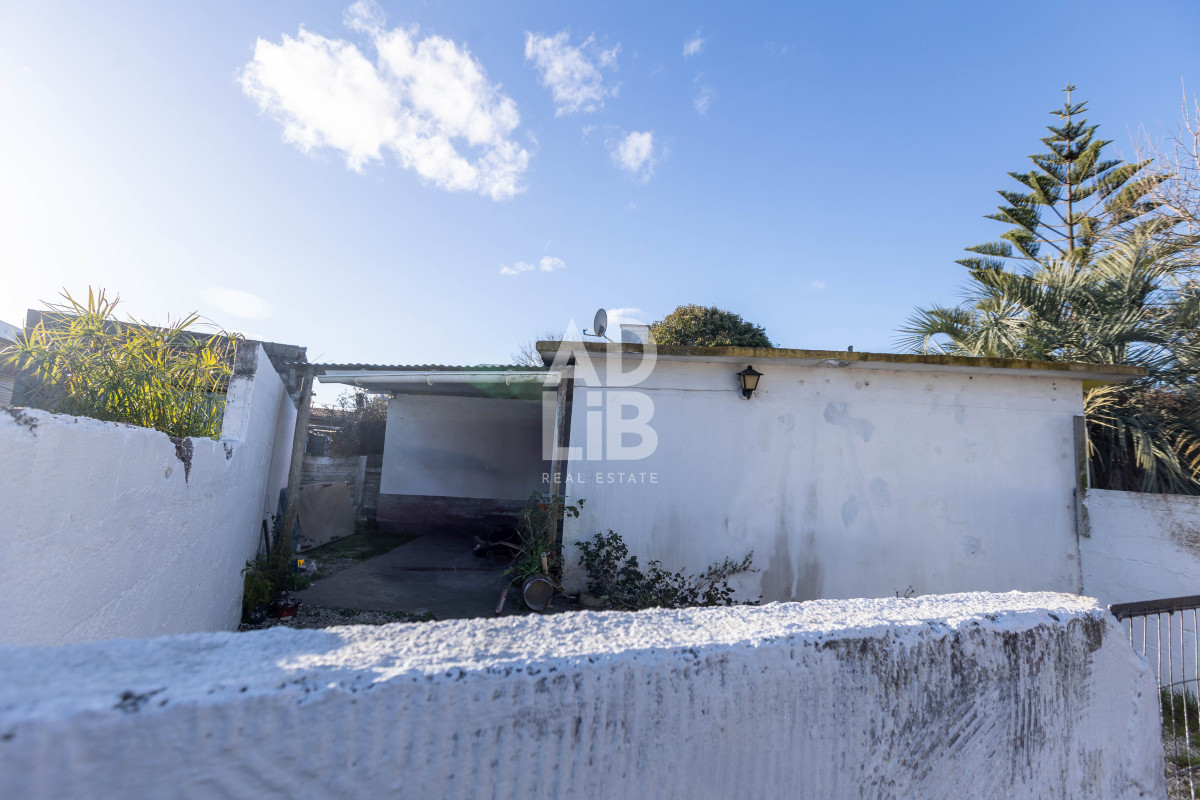 Casa ID.631 - Interesante casa de 2 dorm y 2 baños en venta en Barrio San Francisco - Maldonado. Renta o Vivienda permanente