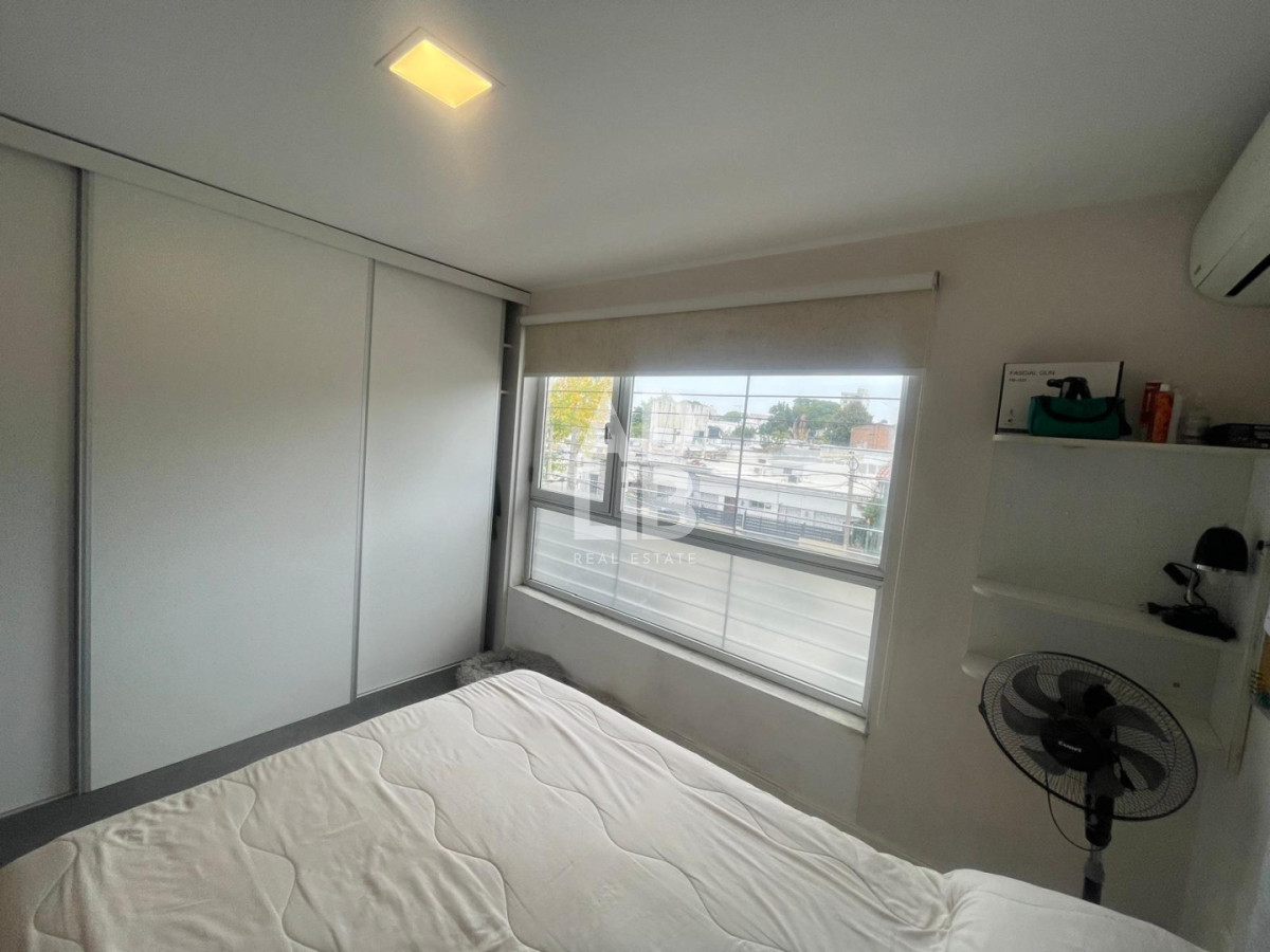 Casa ID.798 - Alquiler Duplex en Buceo con cochera