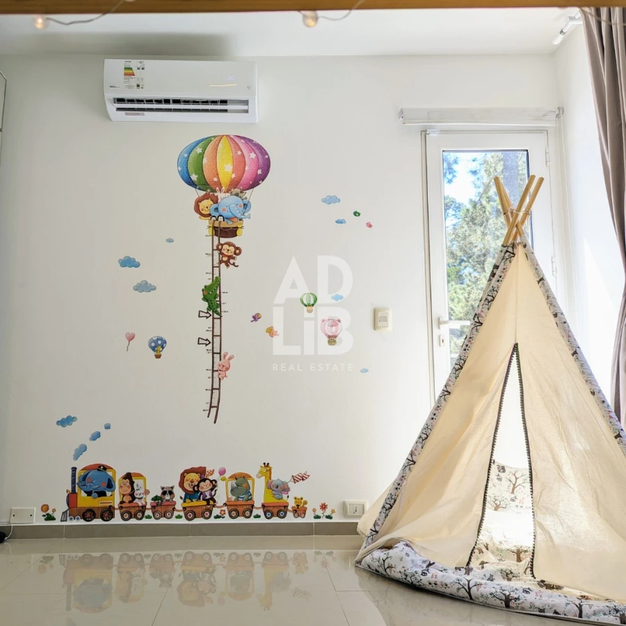 Casa ID.309 - Casa de 4 dormitorios en venta en el bosque de Burnett. 