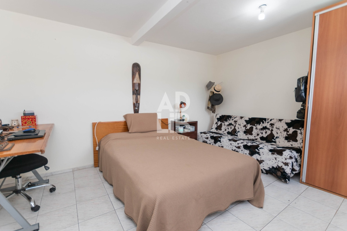 Casa ID.137 - VENTA CASA TRES DORMITORIOS FLOR DE MAROÑAS CON RENTA