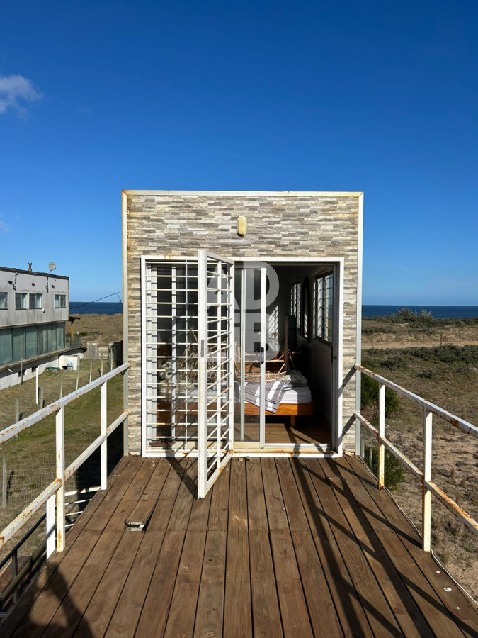 Casa ID.400 - Casa container con títulos en Sauce de Portezuelo con vista al Mar. 2 dormitorios