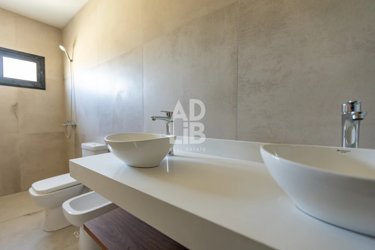 Casa ID.591 - Nuevo Barrio Cerrado en la Barra. Casas de 3 dormitorios a estrenar.