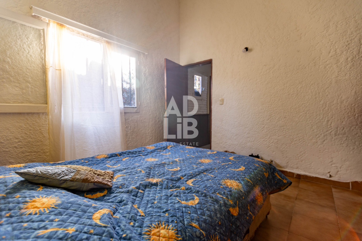 Casa ID.631 - Interesante casa de 2 dorm y 2 baños en venta en Barrio San Francisco - Maldonado. Renta o Vivienda permanente