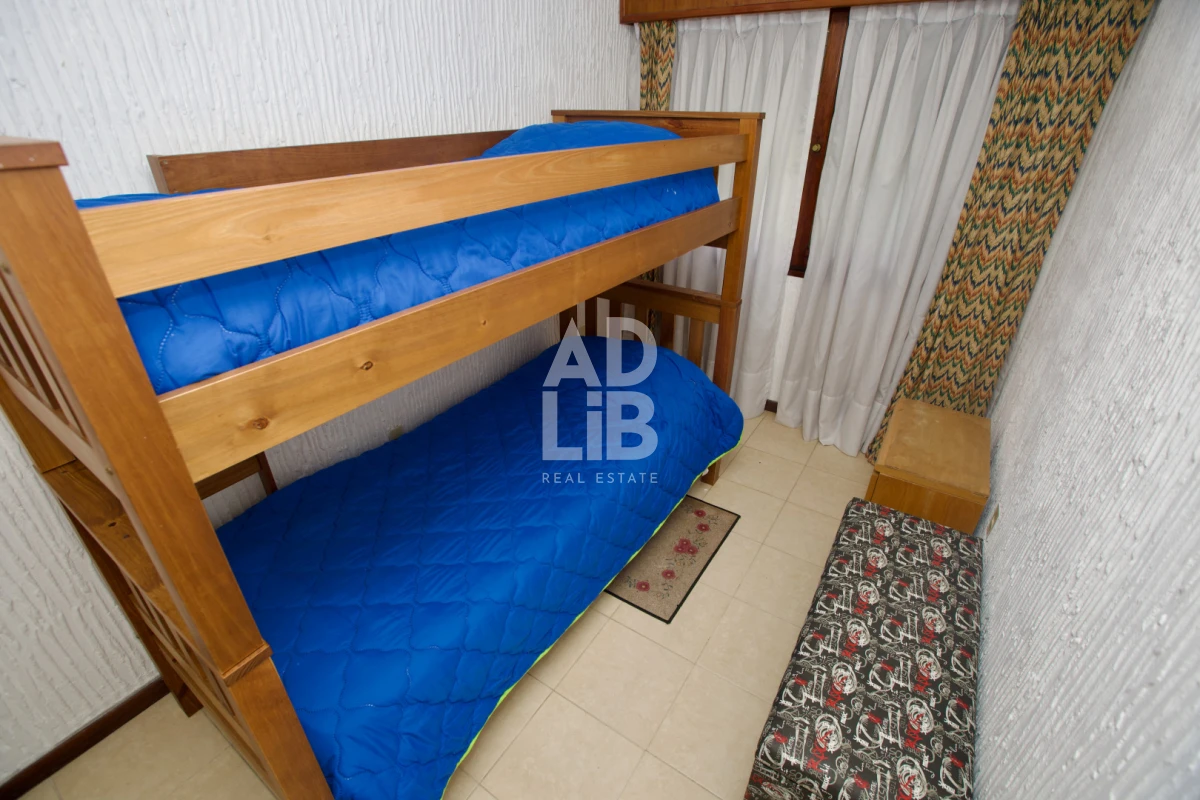 Casa ID.797 - Alquiler comercial 5 dorm y 5 baños. Zona Shopping Punta