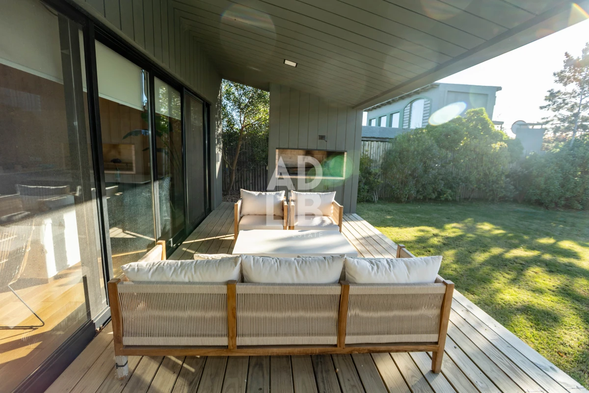 Casa ID.637 - Casa de diseño a 50 mts del mar en La Juanita