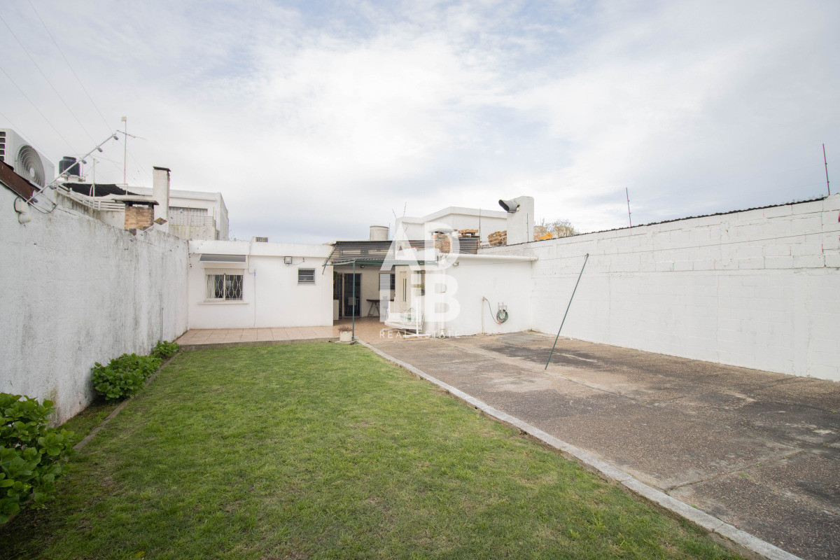 Casa ID.689 - VENTA CASA EN ITUZAINGO