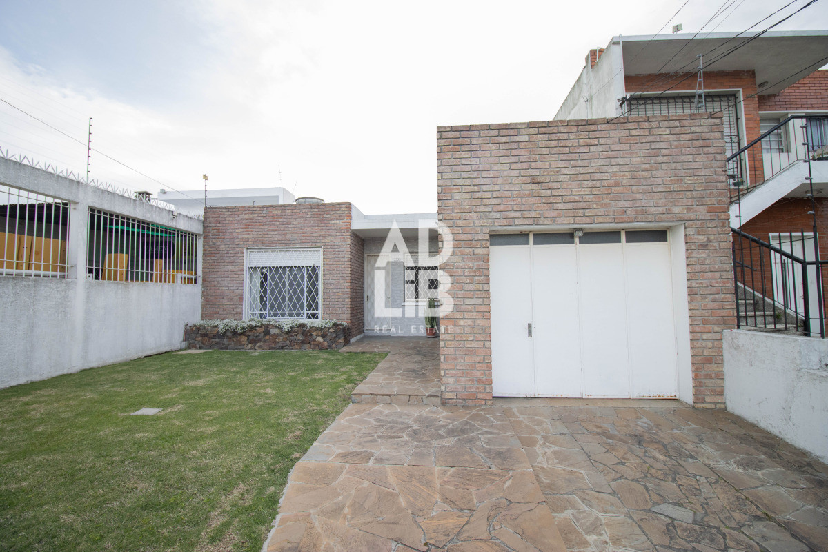 Casa ID.689 - VENTA CASA EN ITUZAINGO