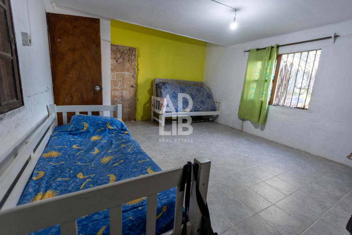 Casa ID.631 - Interesante casa de 2 dorm y 2 baños en venta en Barrio San Francisco - Maldonado. Renta o Vivienda permanente