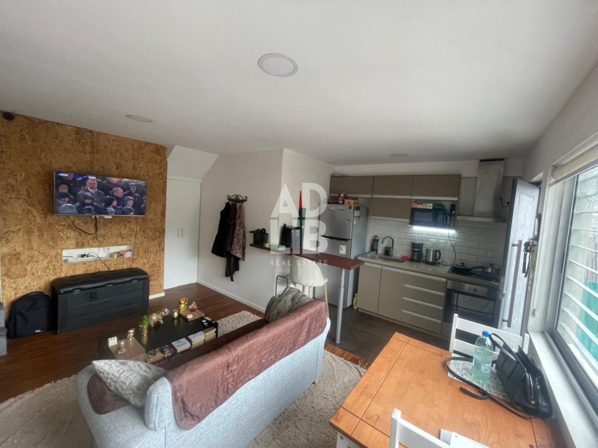 Casa ID.798 - Alquiler Duplex en Buceo con cochera