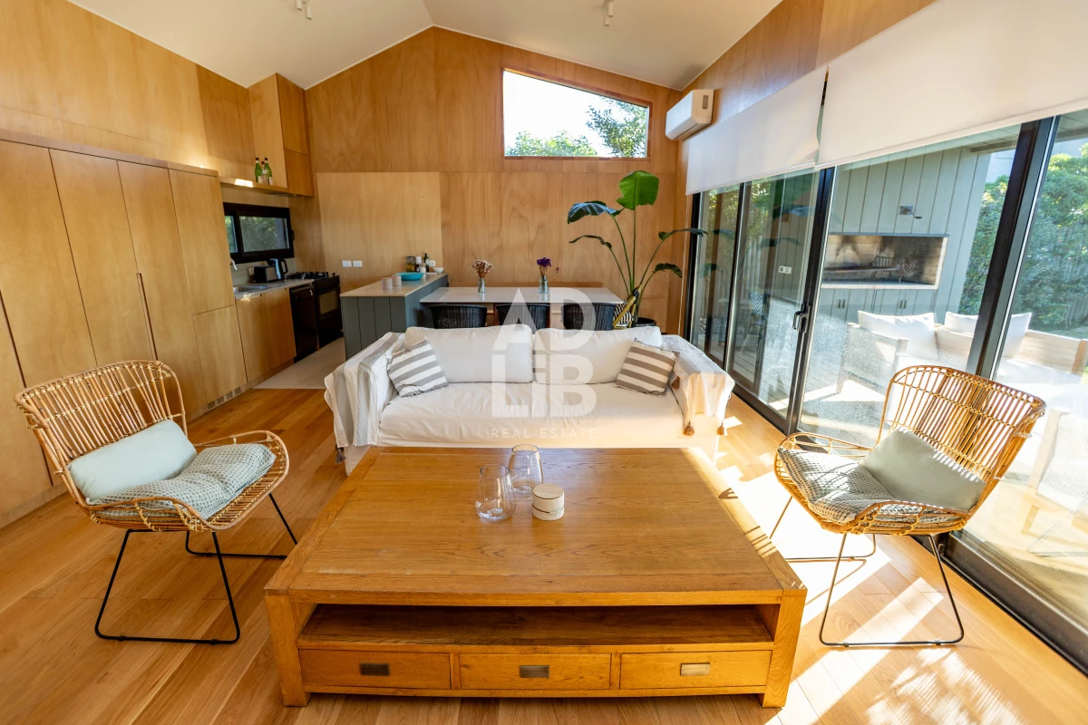 Casa ID.637 - Casa de diseño a 50 mts del mar en La Juanita