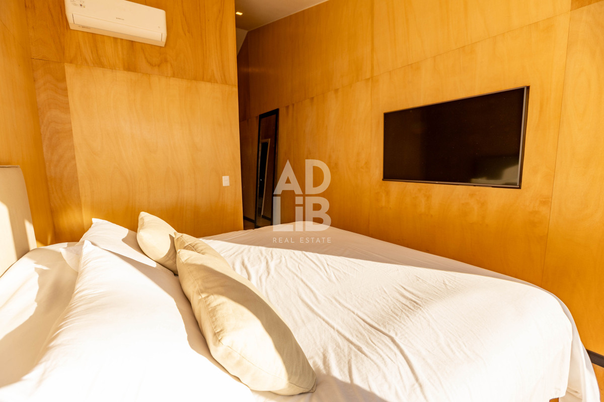 Casa ID.637 - Casa de diseño en venta a 50 mts del mar en La Juanita