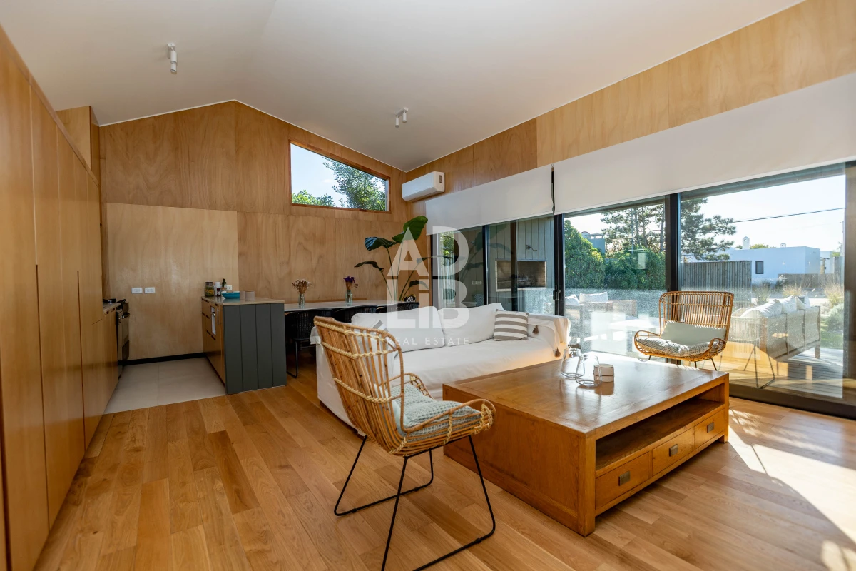 Casa ID.637 - Casa de diseño a 50 mts del mar en La Juanita