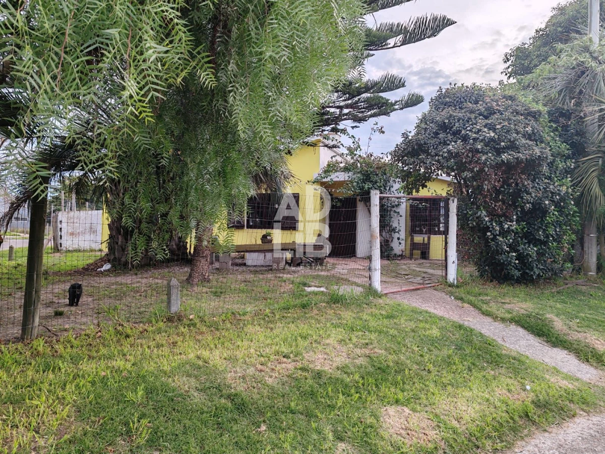 Casa ID.631 - Casa de 2 dorm y 2 baños en venta en Barrio San Francisco - Maldonado. Ideal para renta