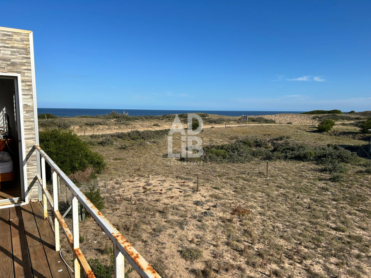 Casa ID.400 - Casa container con títulos en Sauce de Portezuelo con vista al Mar. 2 dormitorios