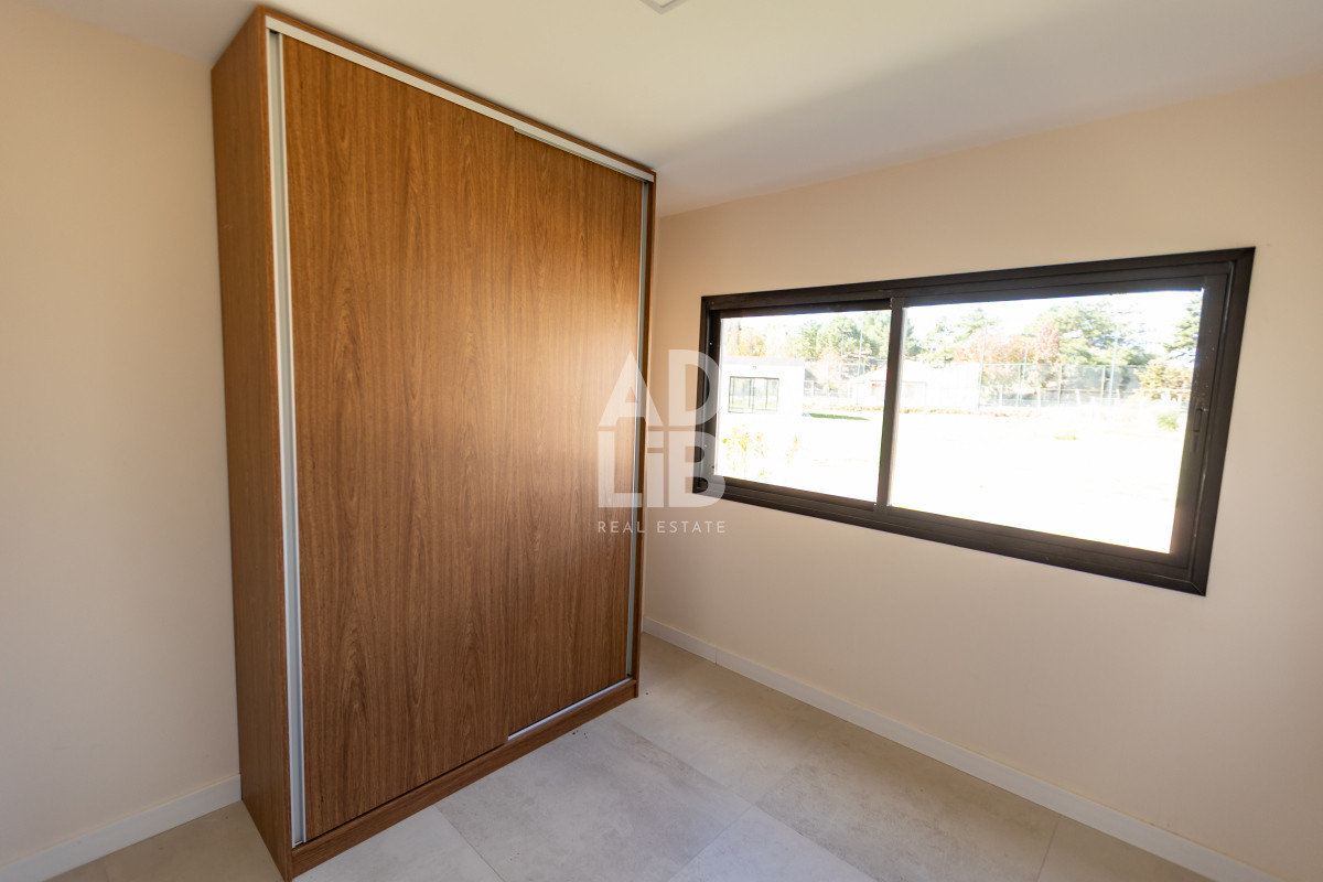 Casa ID.680 - Barrio cerrado en Barra Verde. Casas de 3 dormitorios a estrenar. a 700 mts de Playa de Montoya. 