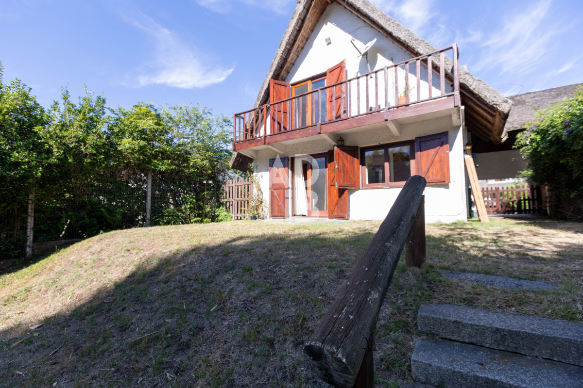 Casa ID.746 - Casa quincho de 3 dorm y 3 baños en alquiler anual en Pinares a 250 mts del mar