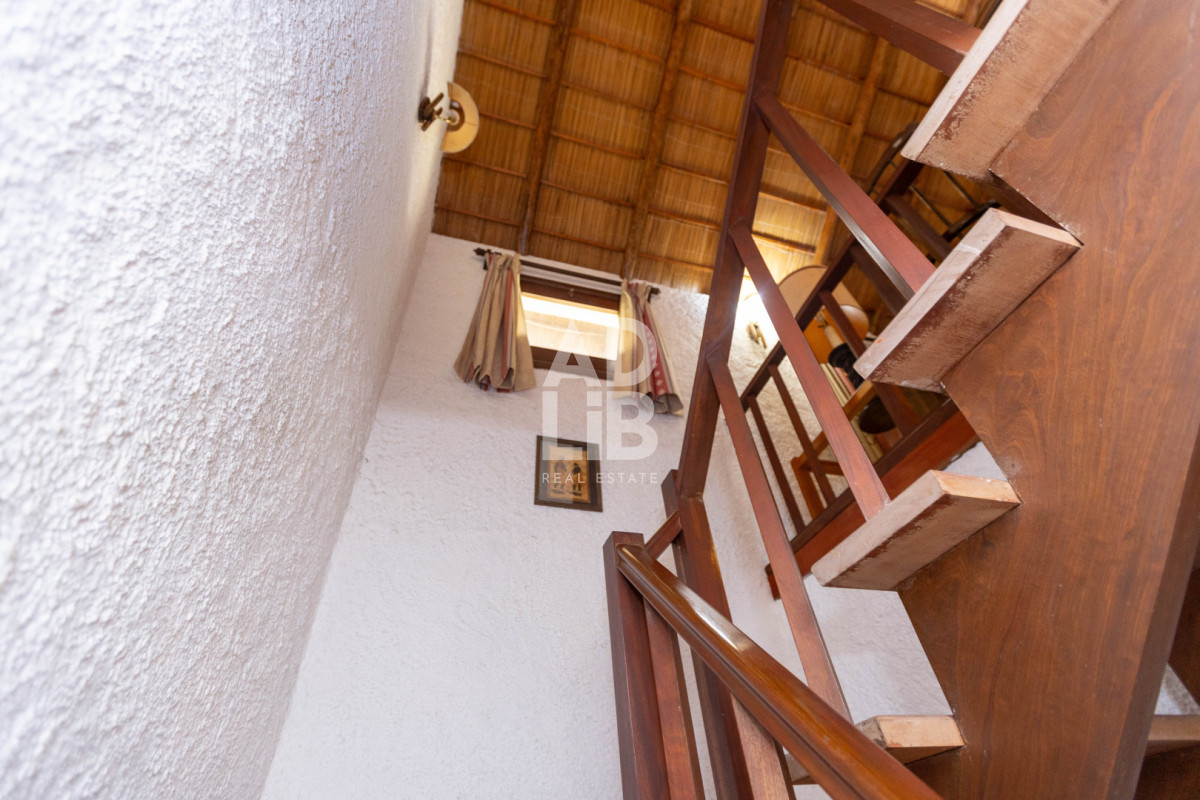 Casa ID.746 - Casa quincho de 3 dorm y 3 baños en alquiler anual en Pinares a 250 mts del mar