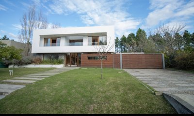 ALQUILER CASA CARMEL  BARRIO PRIVADO