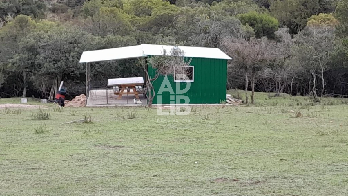 Chacra ID.392 - Chacra de 5 has en venta con tajamar y construcciones en Paso Dutra