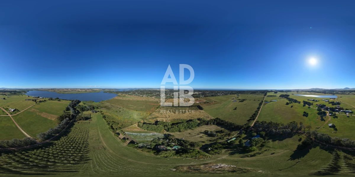 Chacra ID.762 - Chacra de 6 has en venta en Laguna de los Cisnes con construcción