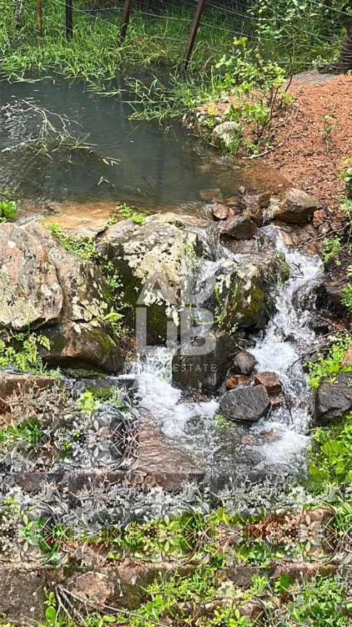 Chacra ID.392 - Chacra de 5 has en venta con tajamar y construcciones en Paso Dutra