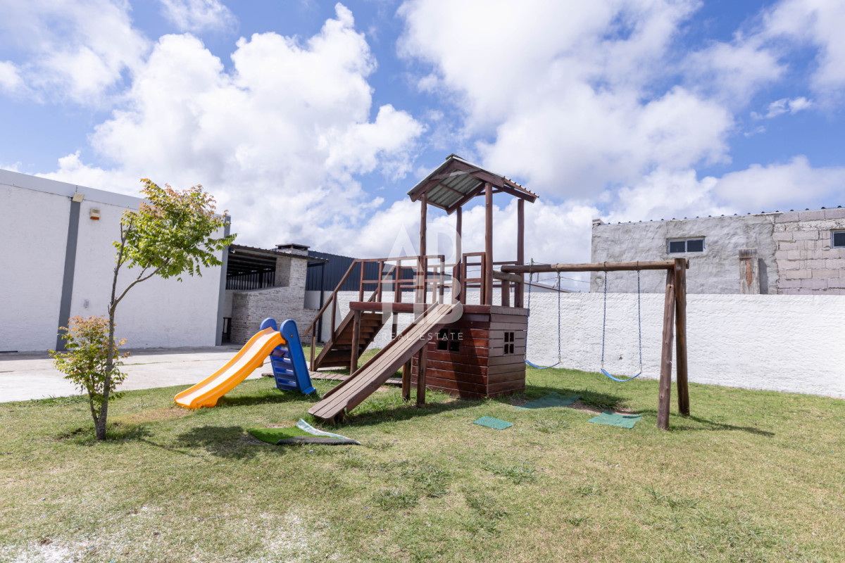 Local Comercial ID.761 - Alquiler comercial a pasos de la  perimetral 150 mts2 construidos y 600 mts2 de terreno. Ideal Barracas o empresas de logística. 