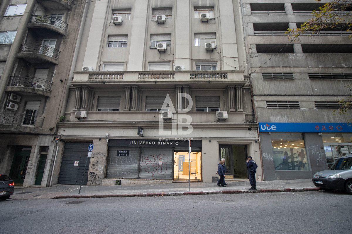 Local Comercial ID.593 - ALQUILER LOCAL COMERCIAL EN CENTRO