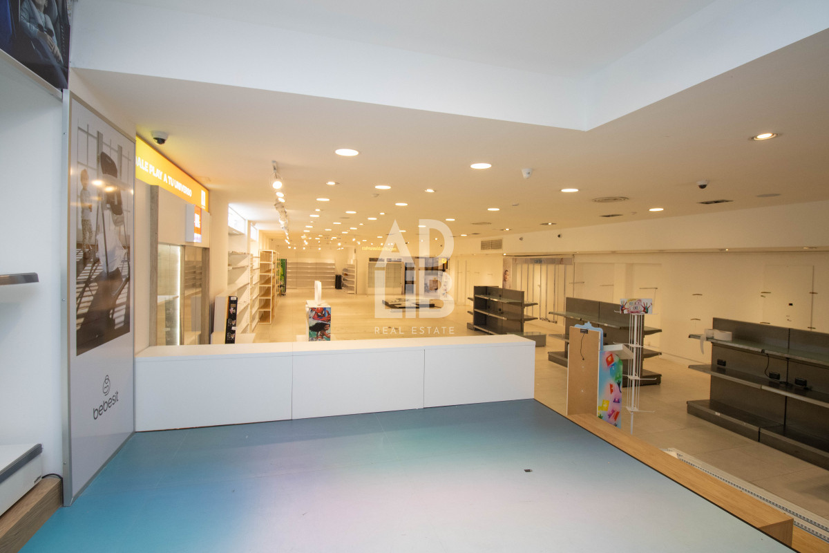 Local Comercial ID.593 - ALQUILER LOCAL COMERCIAL EN CENTRO