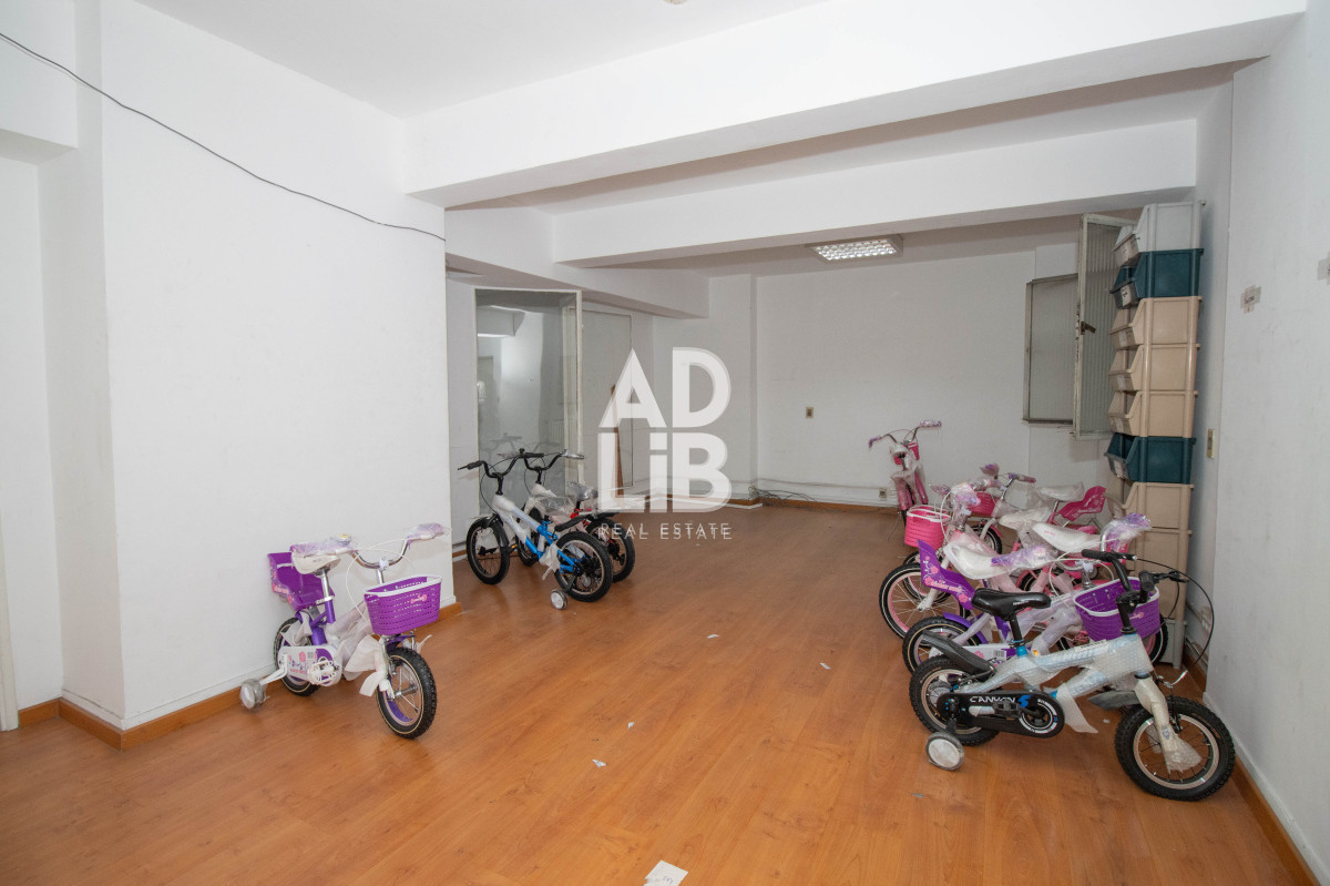Oficina ID.488 - ALQUILER LOCAL COMERCIAL EN CENTRO