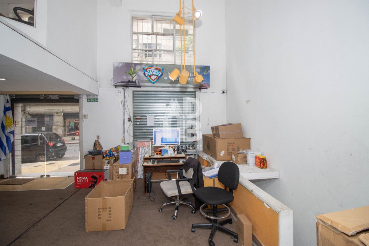 Oficina ID.488 - ALQUILER LOCAL COMERCIAL EN CENTRO