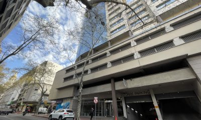 VENTA OFICINA TORRE DE LOS PROFESIONALES CON RENTA