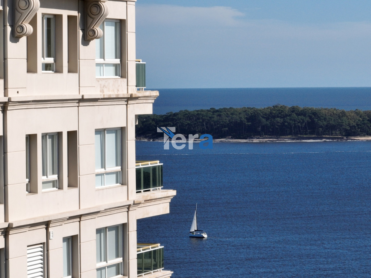 Apartamento ID.20946 - APTO EN VENTO EN PUNTA DEL ESTE 3 DORM. 2 BAÑOS 
