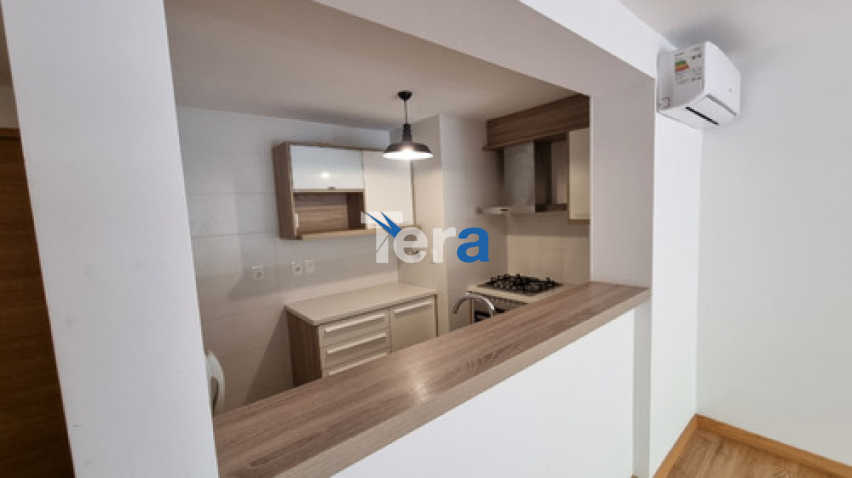 Apartamento ID.21083 - Apartamento En Venta De 2 Dorm. 2 Baños Con Cochera En Pocitos