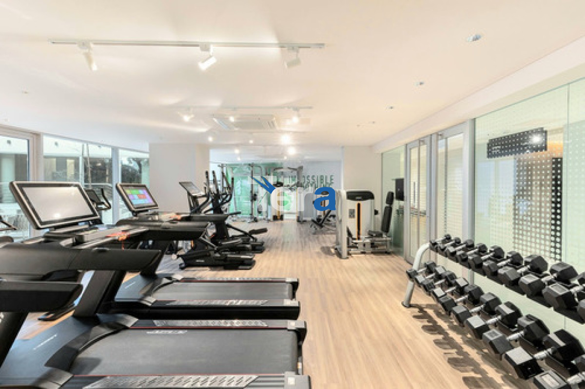 Apartamento ID.21351 - Venta De Espectacular Planta Piso 14 De 2dormitorios 