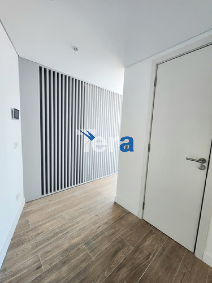 Apartamento ID.21351 - Venta De Espectacular Planta Piso 14 De 2dormitorios 