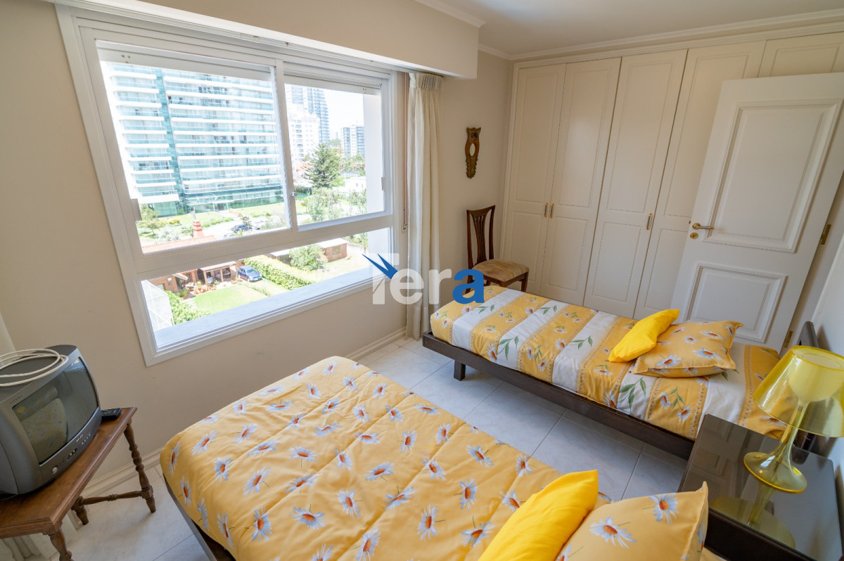 Apartamento ID.20807 - APTO EN VENTA EN CENTRO DE MONTEVIDEO 