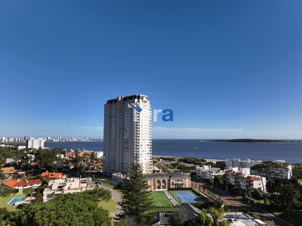 Apartamento ID.20946 - APTO EN VENTO EN PUNTA DEL ESTE 3 DORM. 2 BAÑOS 