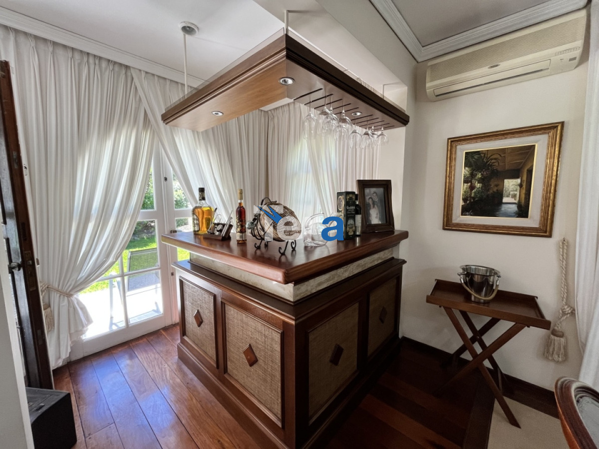 Apartamento ID.20964 - APTO EN VENTA EN PLAYA MANSA DE 3 DORM. 