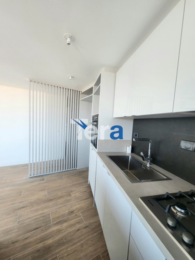 Apartamento ID.21351 - Venta De Espectacular Planta Piso 14 De 2dormitorios 