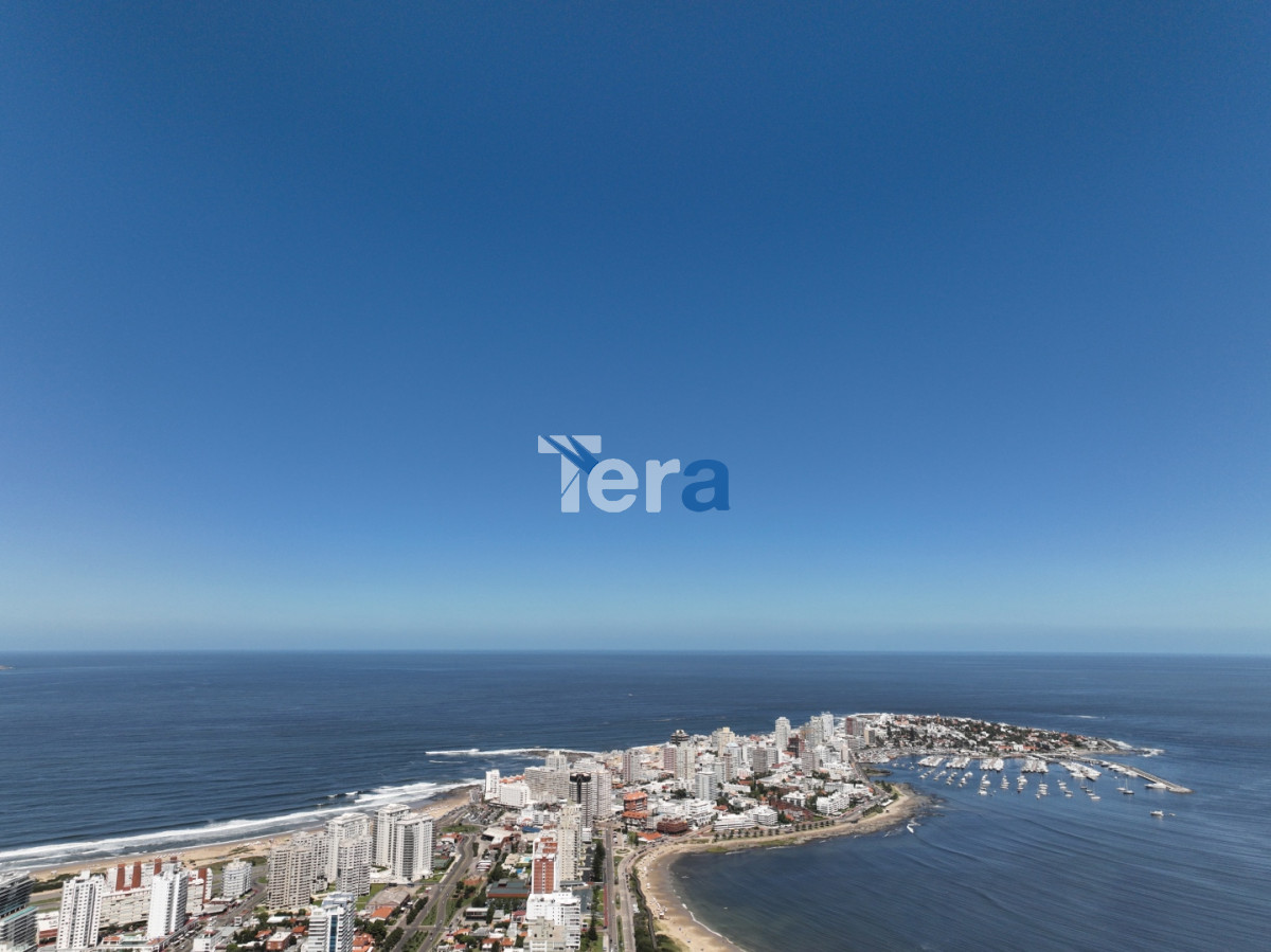 Apartamento ID.20946 - APTO EN VENTO EN PUNTA DEL ESTE 3 DORM. 2 BAÑOS 