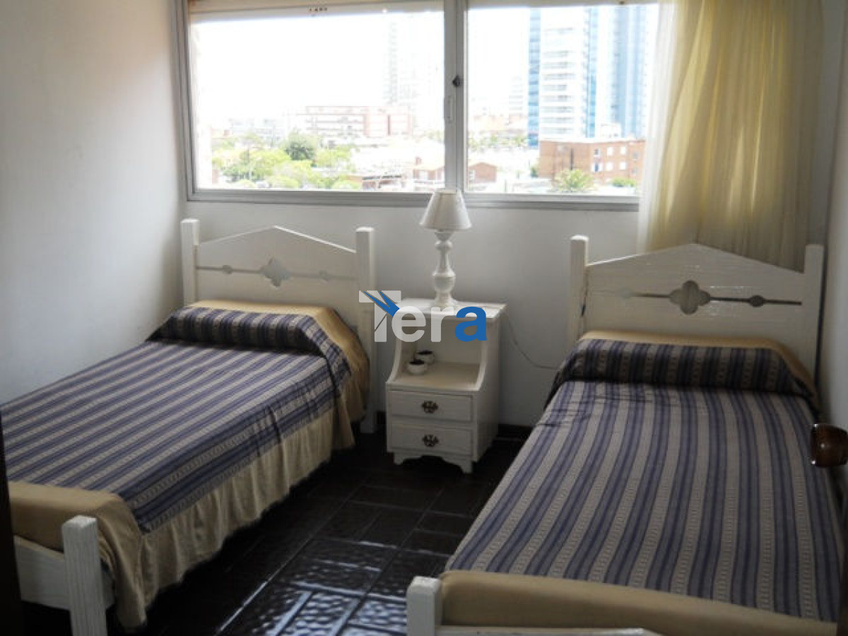 Apartamento ID.20979 - APTO EN ALQUILER 2 DORM EN BEVERLY HILLS 
