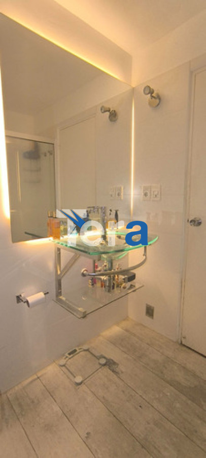 Apartamento ID.21370 - Pocitos | 2 Dorm. + 2 Baños + Patio + Garage. Bajos G. Comunes. Excelente Zona