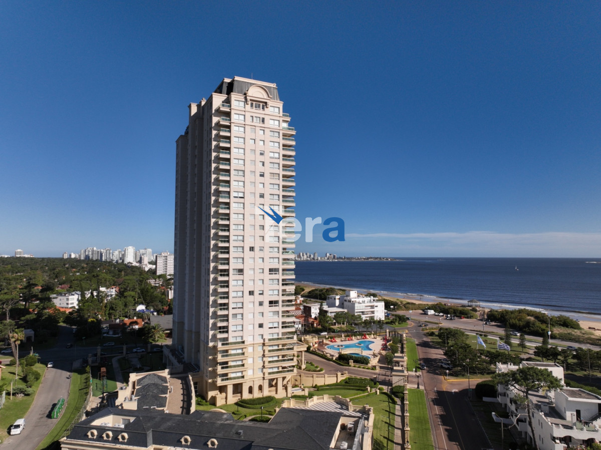 Apartamento ID.20946 - APTO EN VENTO EN PUNTA DEL ESTE 3 DORM. 2 BAÑOS 