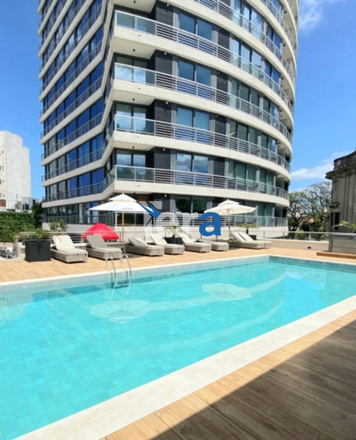 Apartamento ID.21351 - Venta De Espectacular Planta Piso 14 De 2dormitorios 